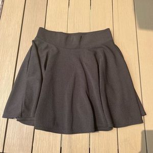 Cute Flowy Black Mini Midi Skirt Formal Casual Versatile Closet Essential Skirt